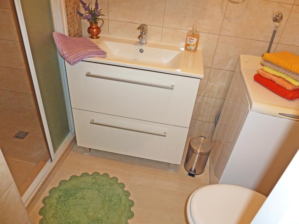 Apartment Vanda Splitska Esterno foto